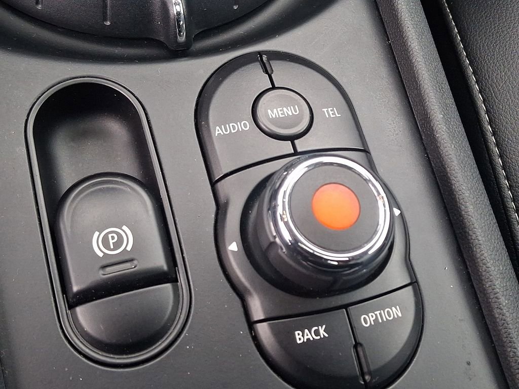 Used 2017 MINI Cooper Clubman S image 24