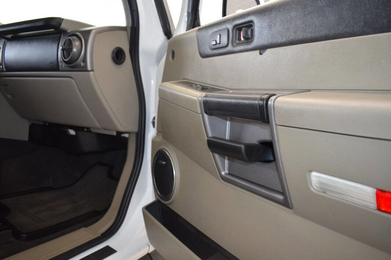 Used 2003 HUMMER H2 w/ Preferred Equipment Group image 45