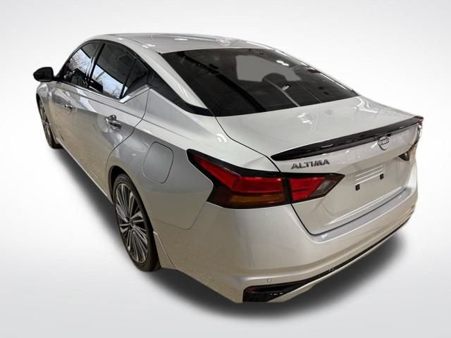 Certified 2024 Nissan Altima 2.5 SL image 3