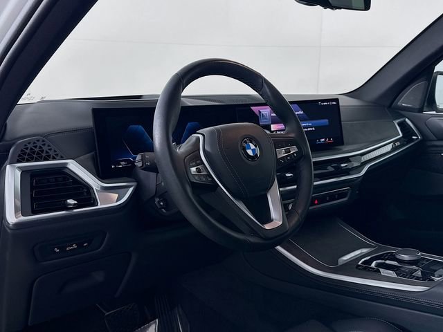 Used 2024 BMW X5 xDrive40i w/ Premium Package image 9