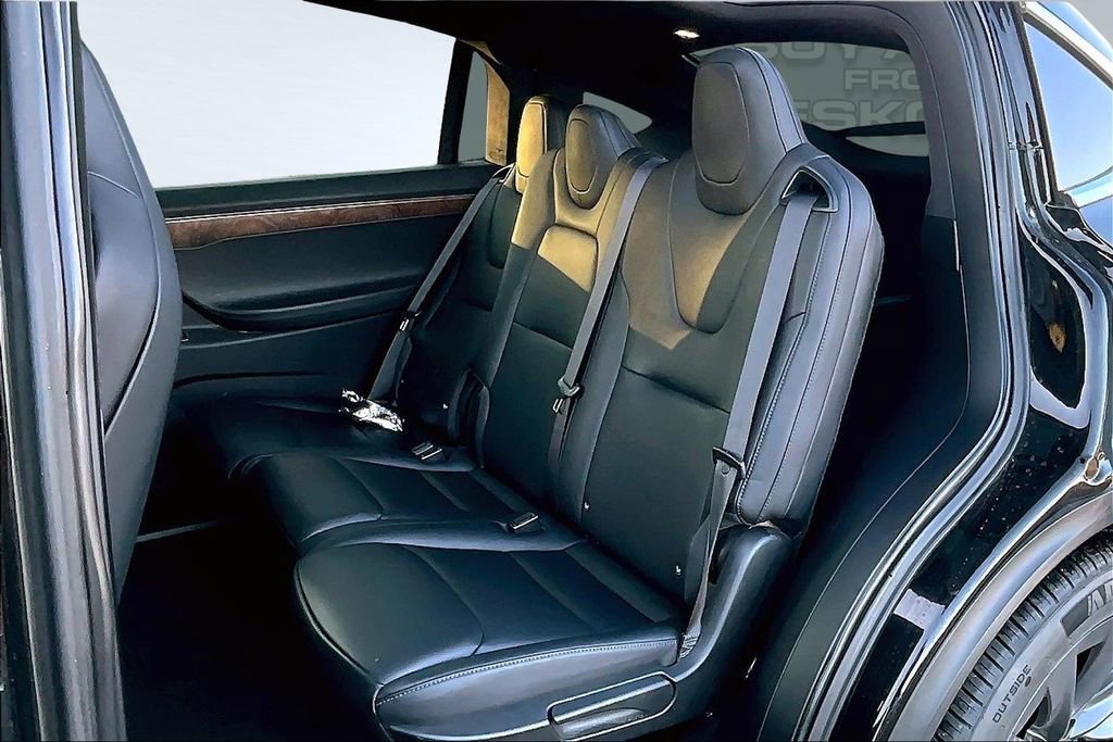 Used 2019 Tesla Model X 100D image 25