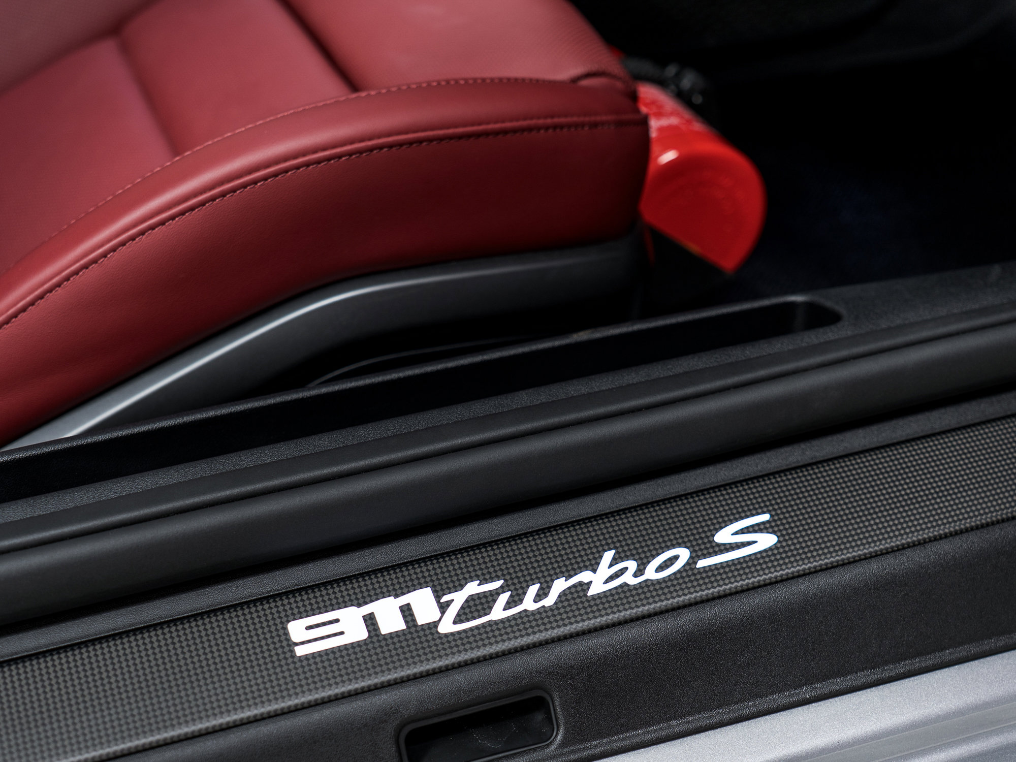 Certified 2024 Porsche 911 Turbo S image 30