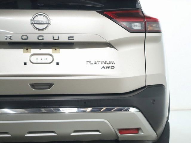 Used 2022 Nissan Rogue Platinum w/ Head-Up Display Package image 47