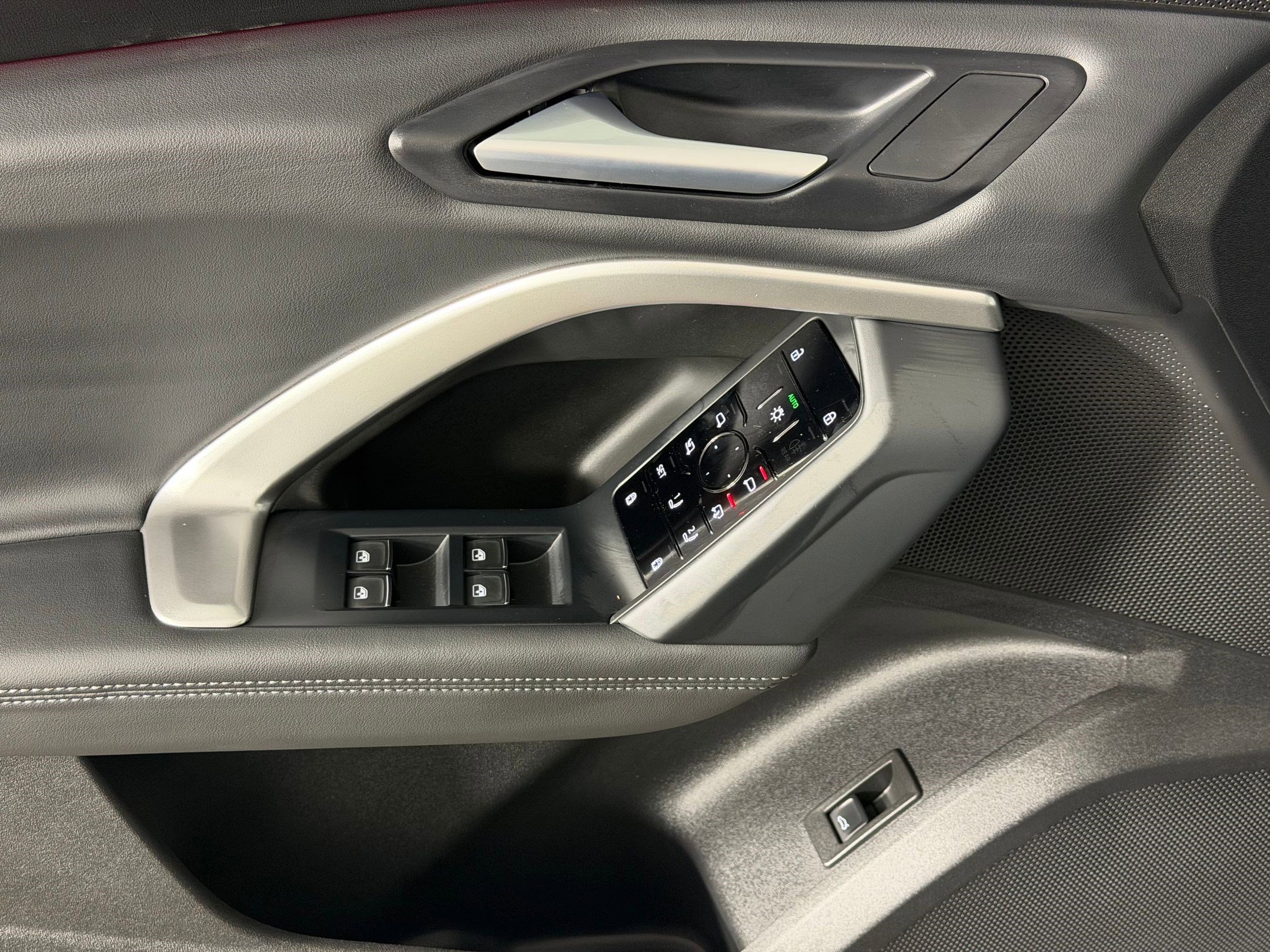 New 2026 Audi Q5 Premium AWD/4WD image 13