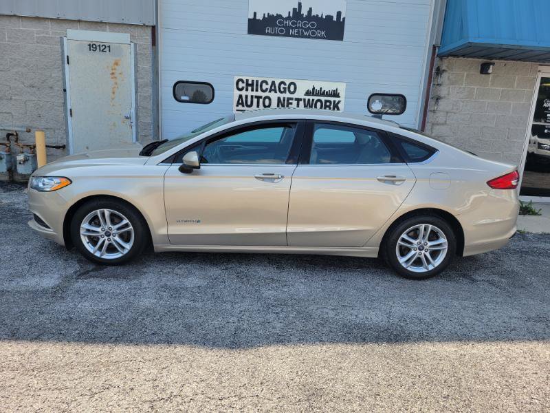 Used 2018 Ford Fusion S FWD image 2