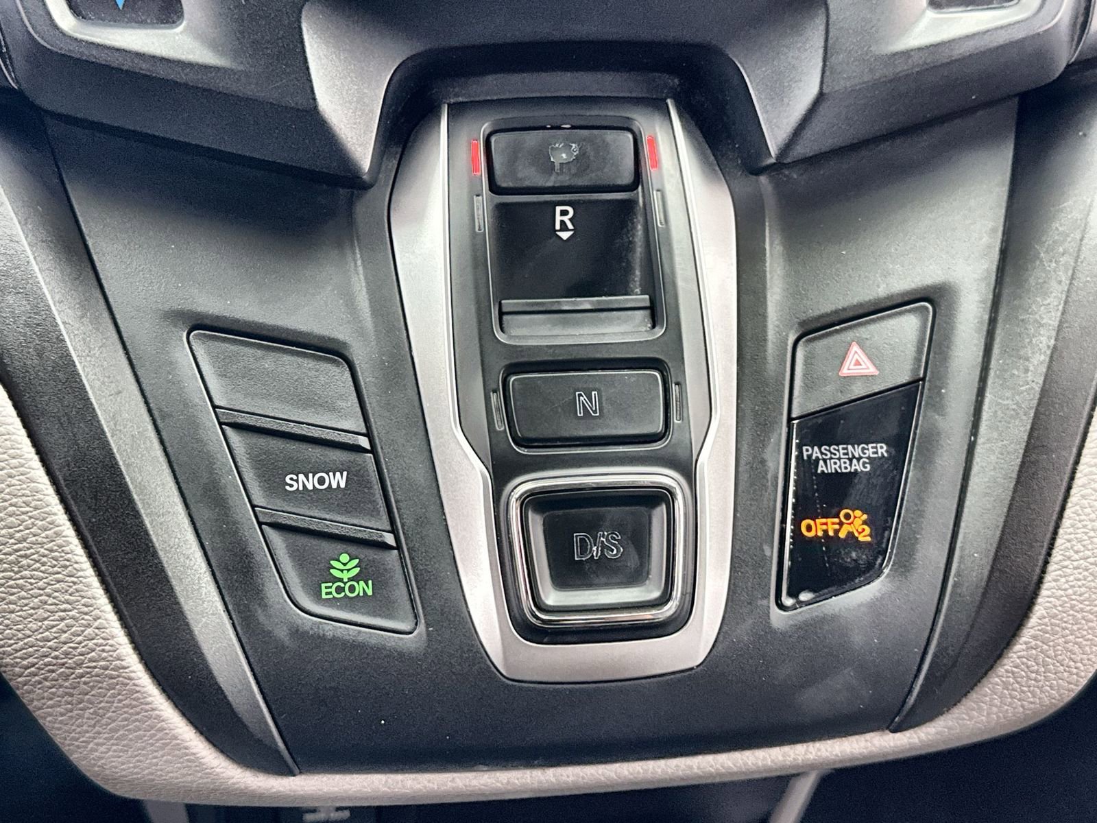 Used 2018 Honda Odyssey LX image 28