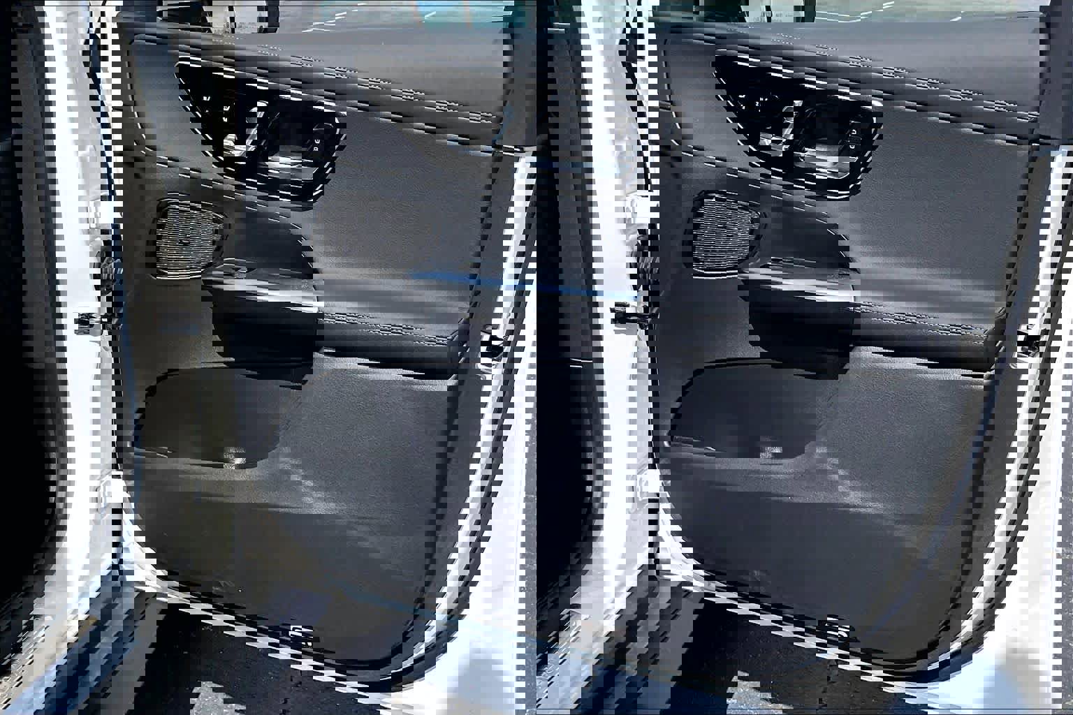 Certified 2025 Mercedes-Benz GLC 350e 4MATIC image 23