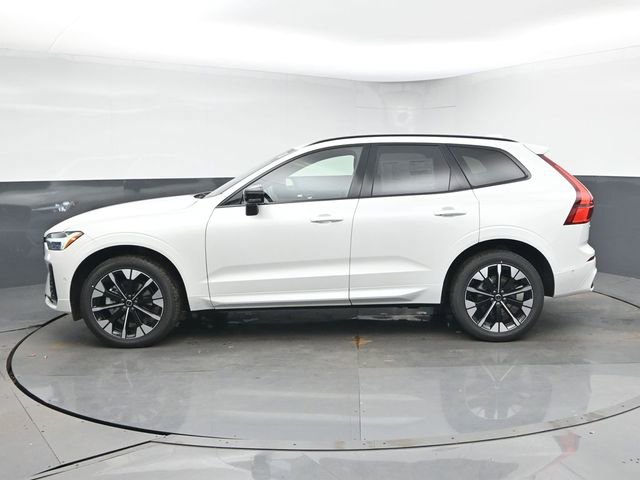 New 2026 Volvo XC60 B5 Plus w/ Protection Package Premier image 5
