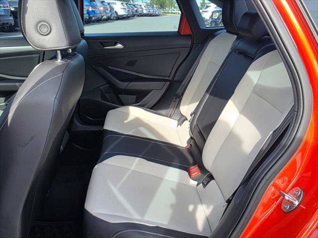 Used 2021 Volkswagen Jetta R-Line FWD image 16