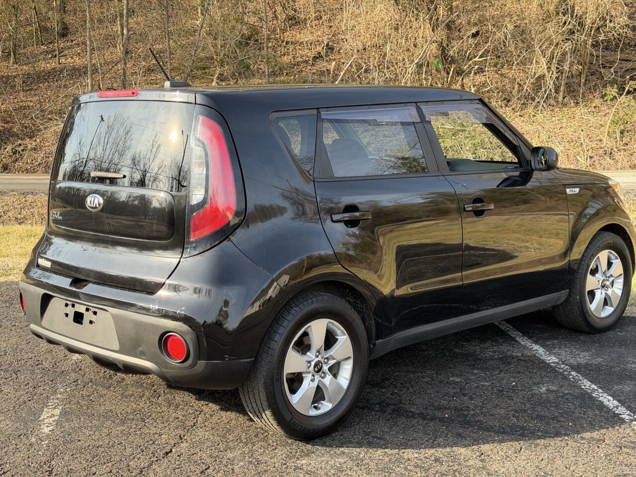 Used 2018 Kia Soul FWD image 28