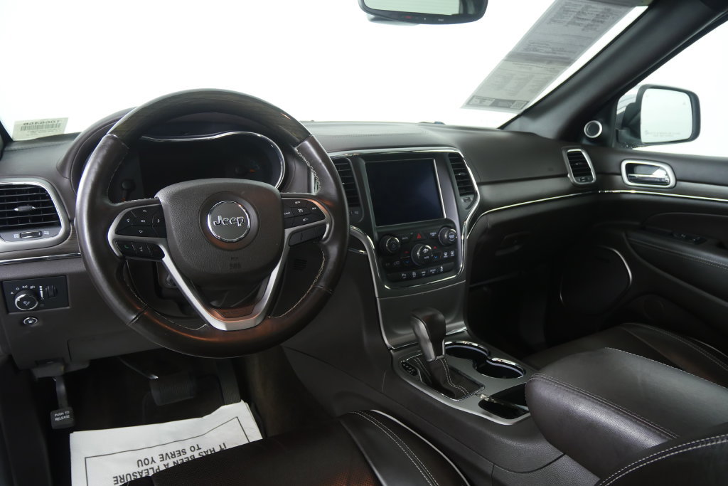 Used 2018 Jeep Grand Cherokee Overland RWD image 19