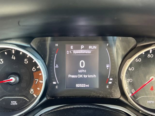 Used 2018 Jeep Compass Latitude w/ Cold Weather Group image 18