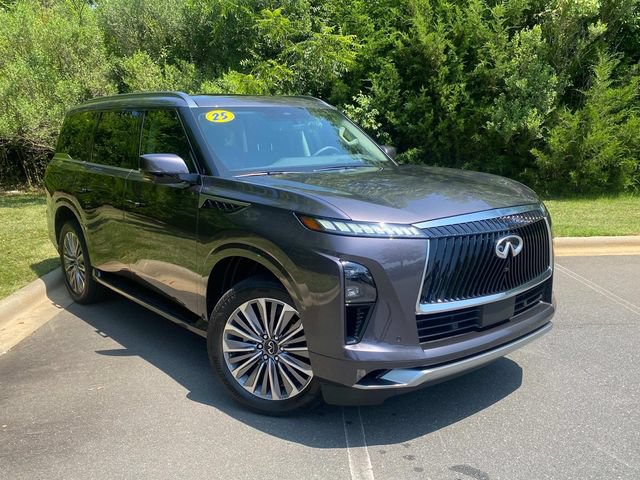 Used 2025 INFINITI QX80 Luxe RWD image 1