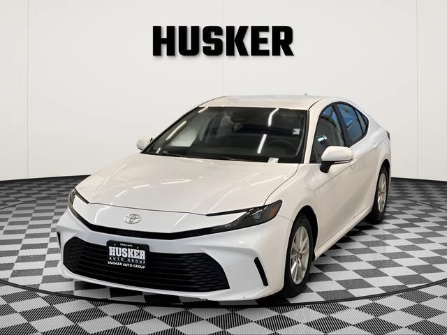 Used 2025 Toyota Camry LE FWD image 27