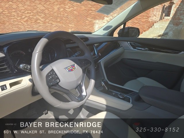 Certified 2025 Cadillac XT6 Premium Luxury image 7
