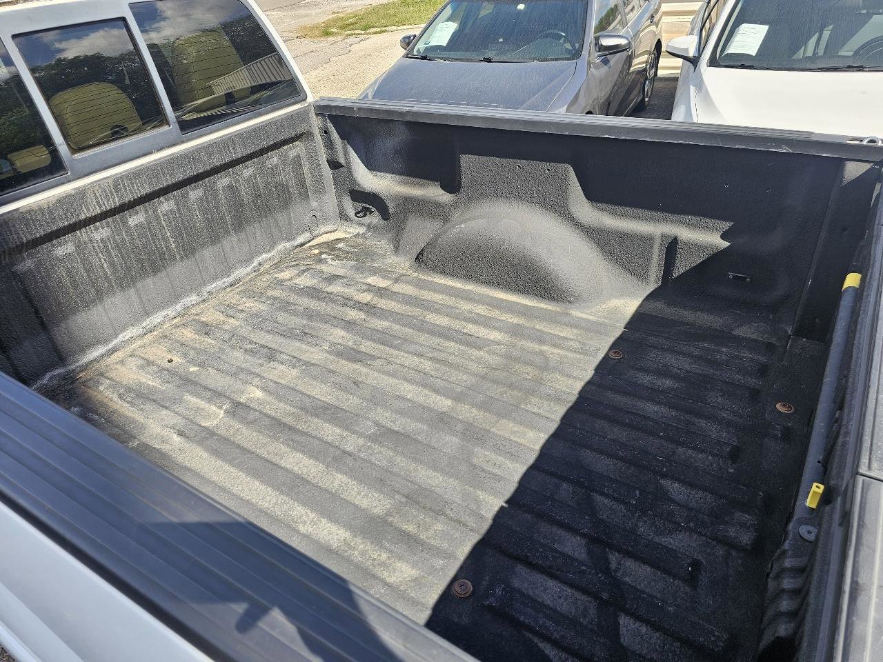 Used 2012 Ford F150 Lariat image 19