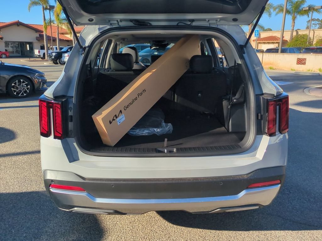New 2026 Kia Sorento S w/ S Panoramic Sunroof Package FWD image 25