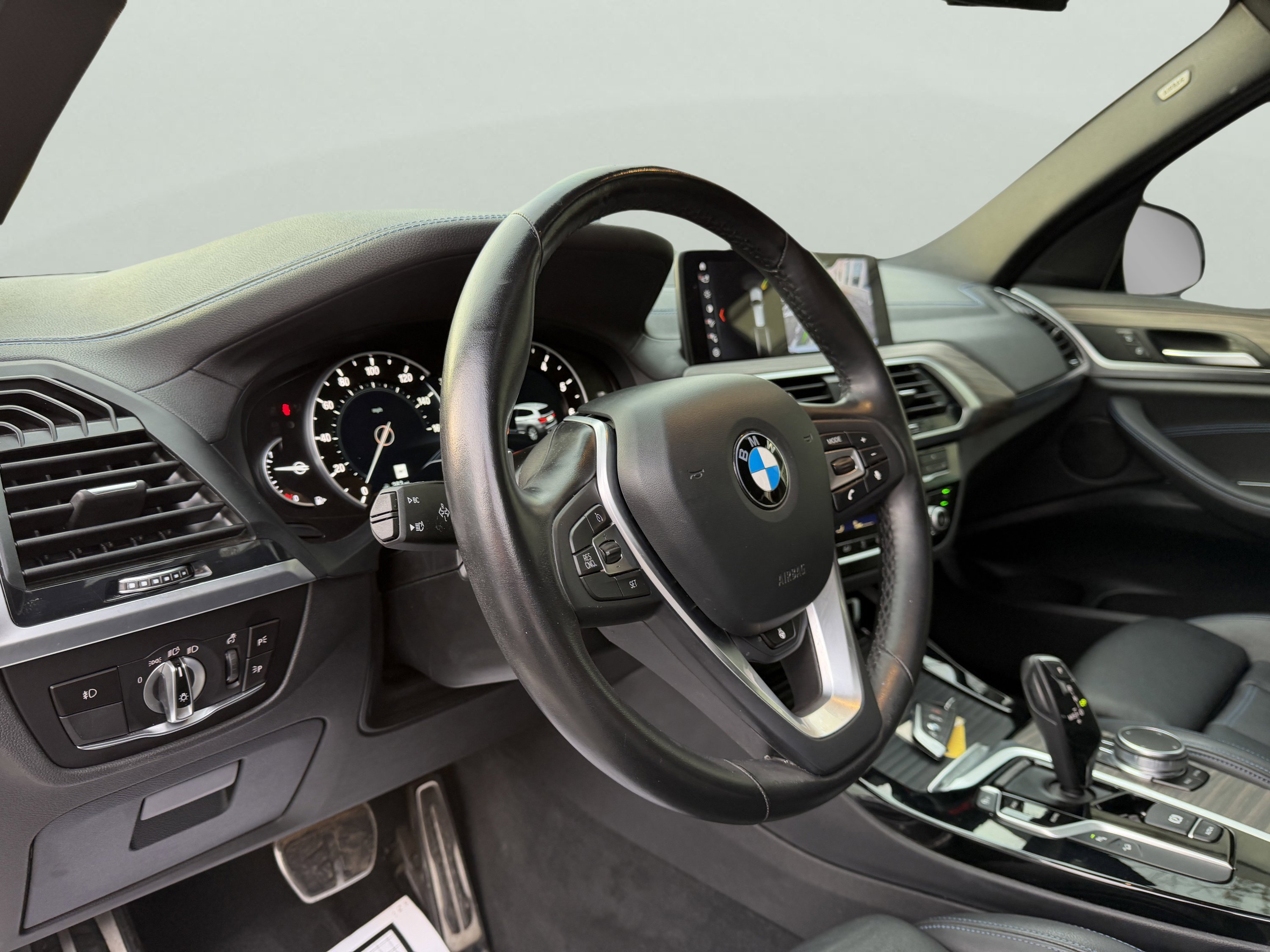 Used 2018 BMW X3 M40i w/ Premium Package image 24