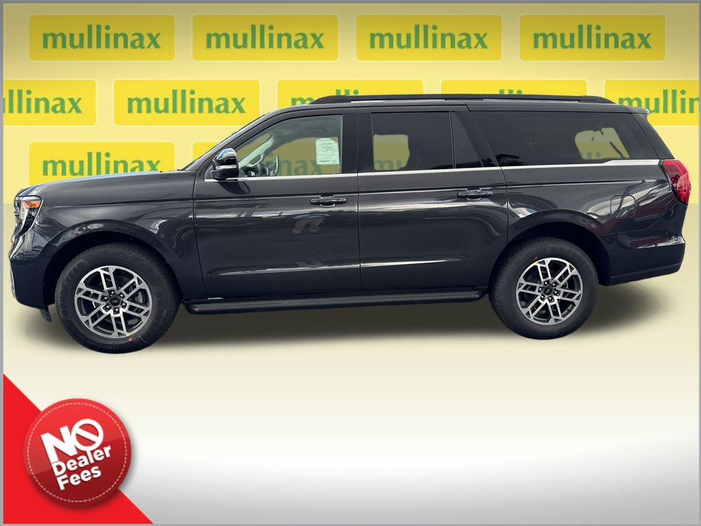New 2026 Ford Expedition Max Active RWD image 2