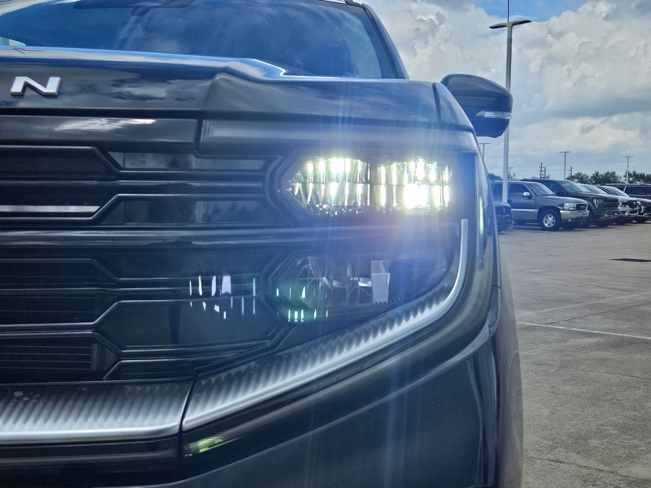 Used 2025 Ford Expedition Max Platinum image 11