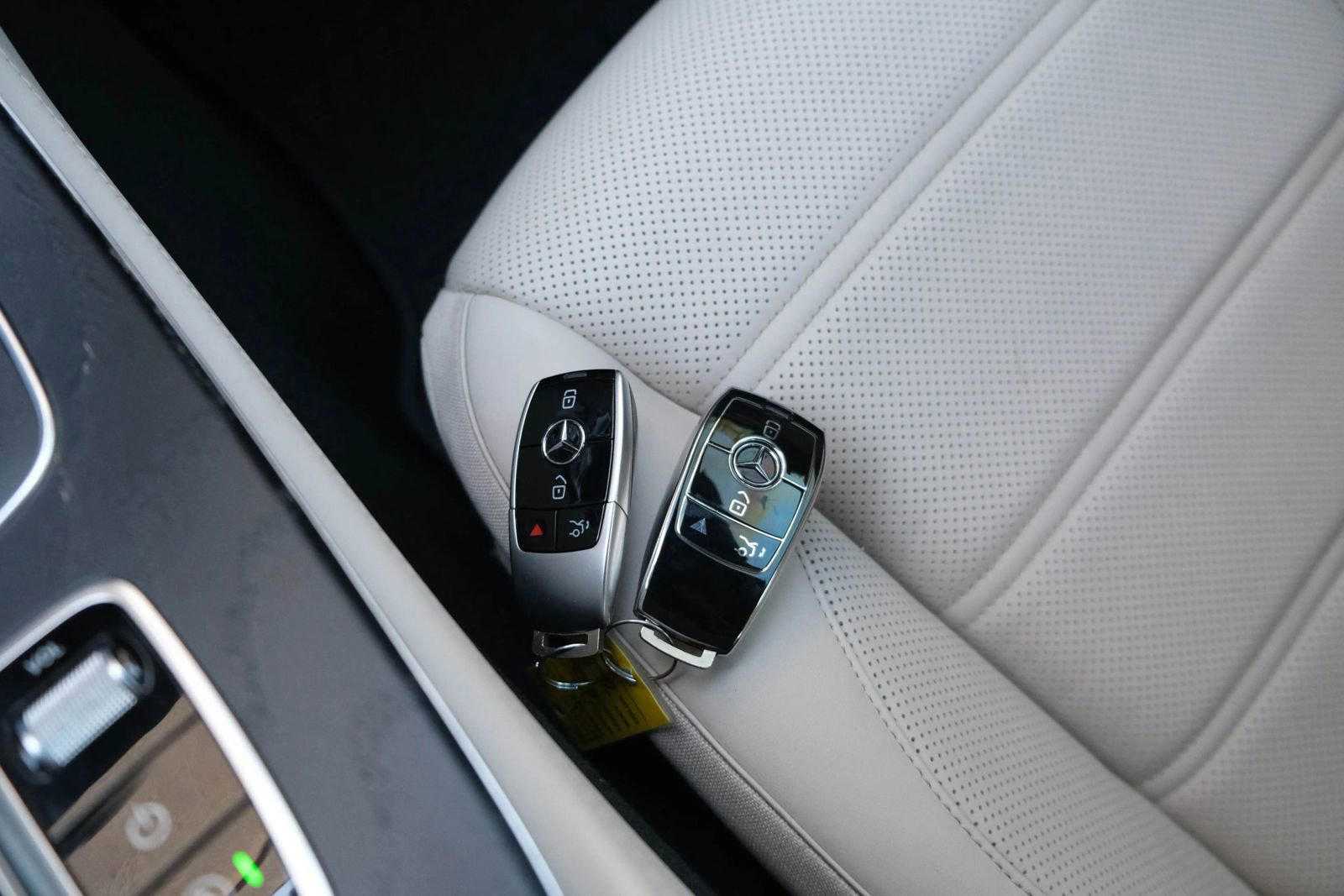 Used 2021 Mercedes-Benz E 53 AMG E 53 AMG Sedan 4D w/ Exterior Lighting Package image 53