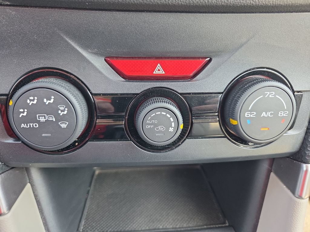 Used 2022 Subaru Forester Premium AWD/4WD image 38
