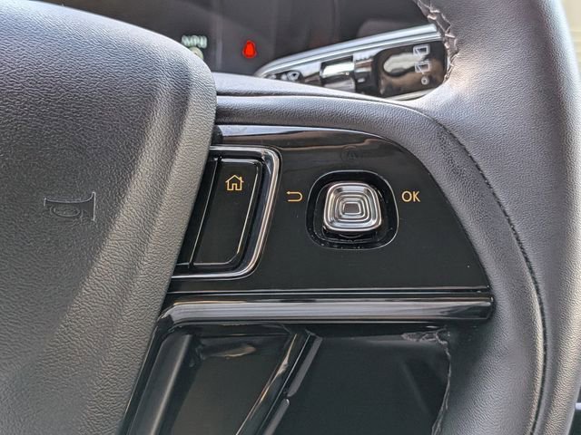 Certified 2024 Lincoln Corsair FWD w/ Equipment Group 101A image 27