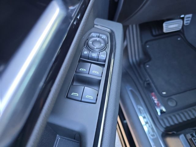 New 2026 GMC Sierra 2500 AT4 w/ Technology Package AWD/4WD image 16