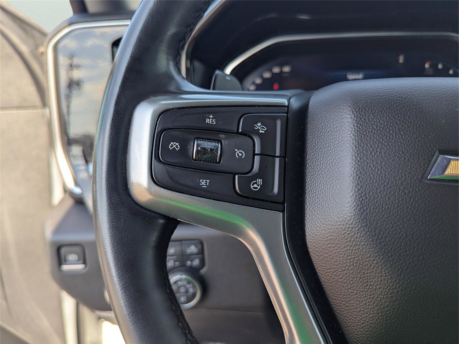 Used 2024 Chevrolet Silverado 1500 LTZ w/ LTZ Convenience Package II image 33