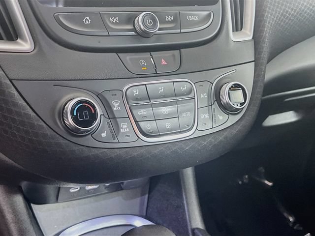 Used 2025 Chevrolet Malibu LT FWD image 13