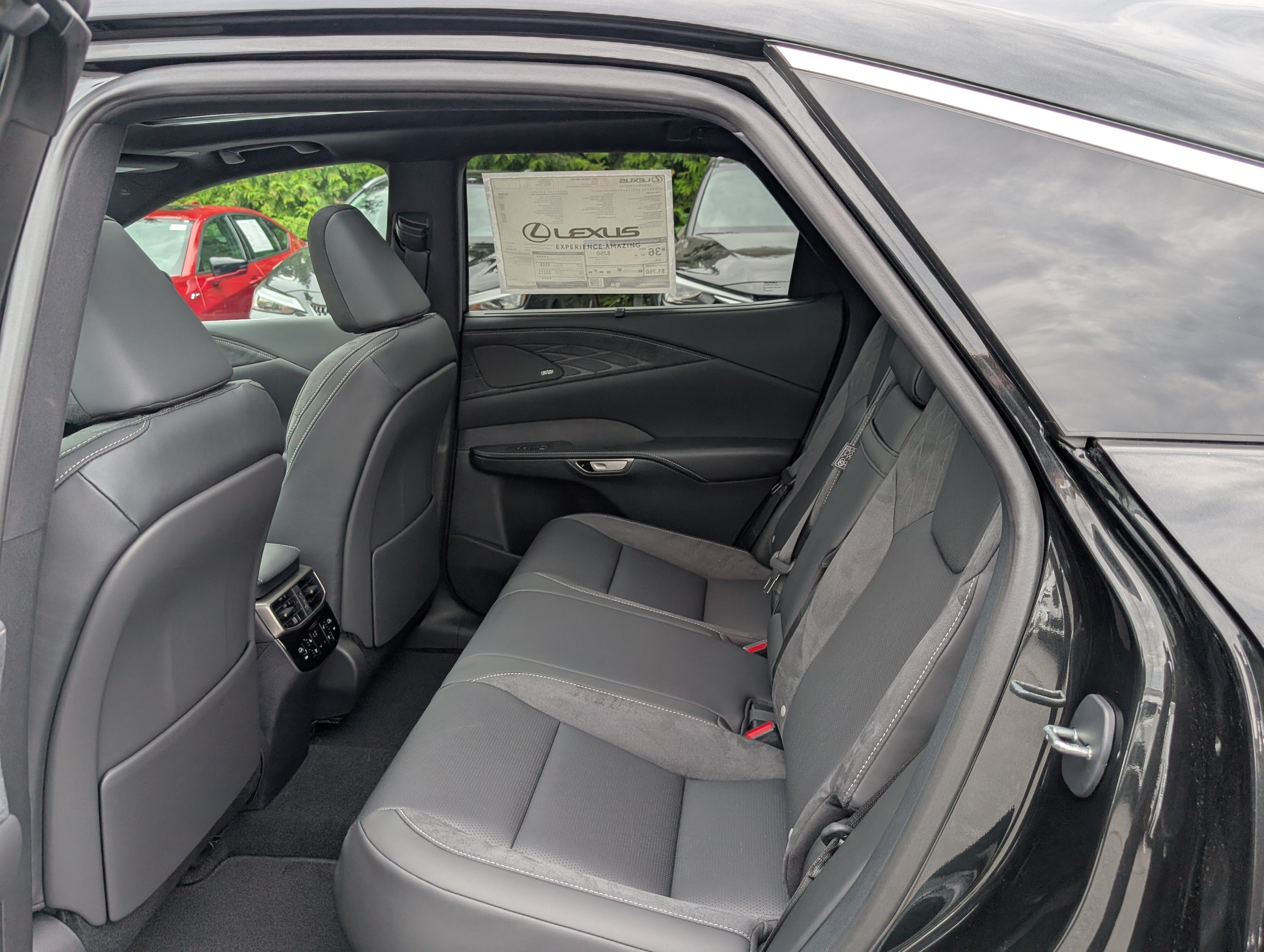 New 2026 Lexus RX 350 w/ Convenience Package AWD/4WD image 11