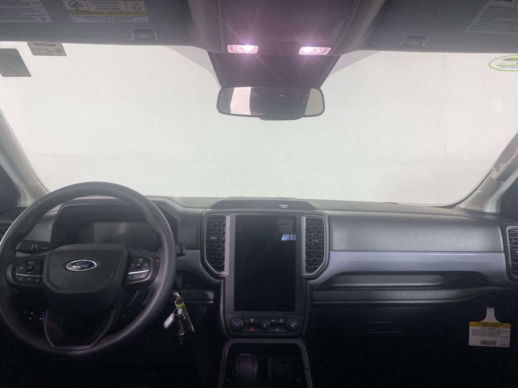 Used 2025 Ford Ranger XL AWD/4WD image 16