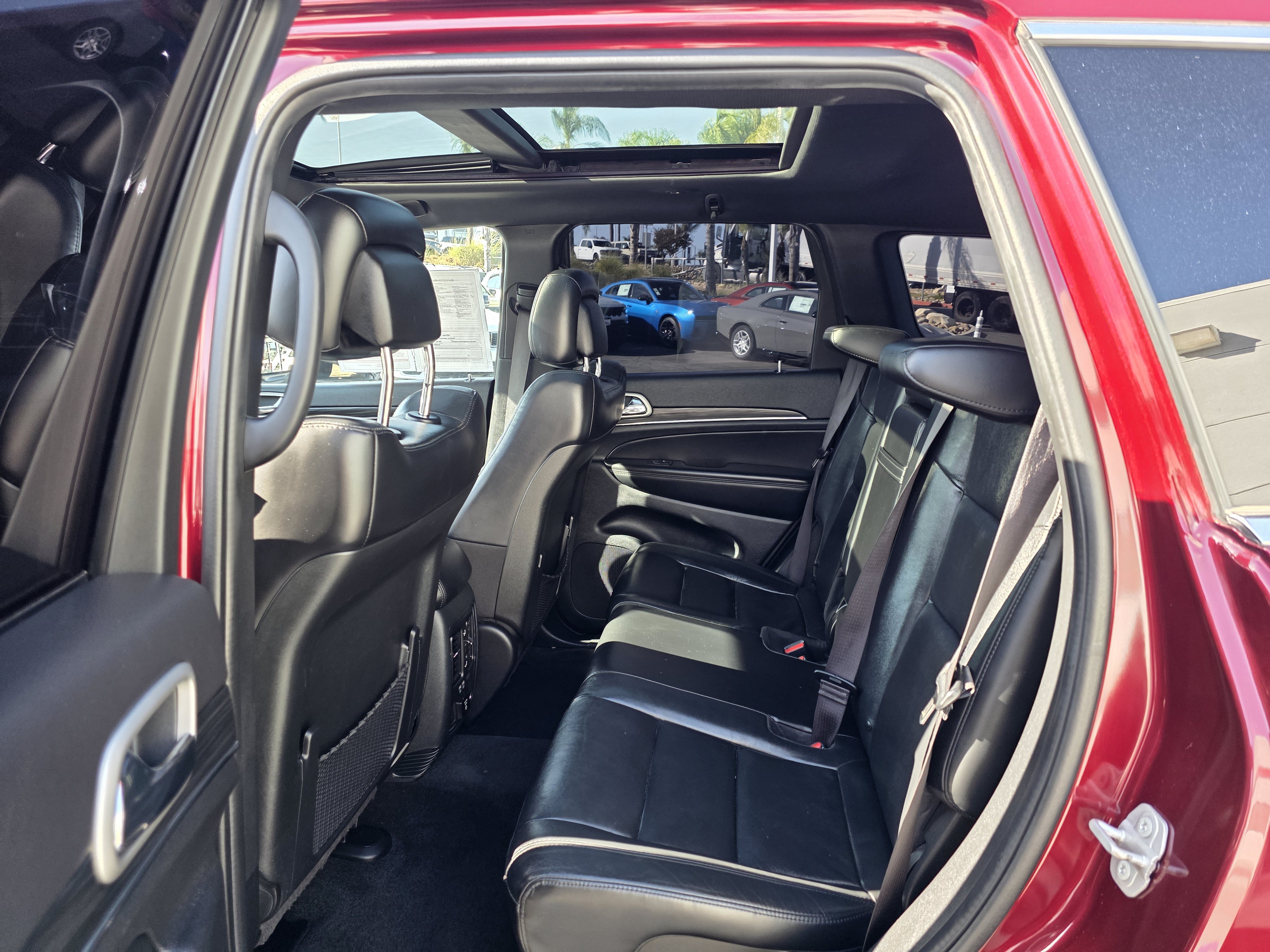 Used 2022 Jeep Grand Cherokee Limited AWD/4WD image 20