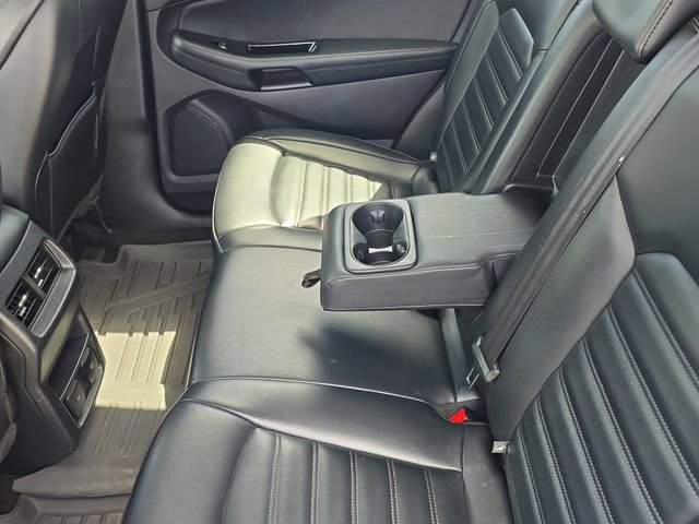 Used 2019 Ford Edge SEL w/ Equipment Group 201A FWD image 12