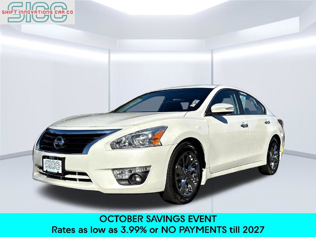 Used 2015 Nissan Altima 2.5 SV w/ Convenience Package