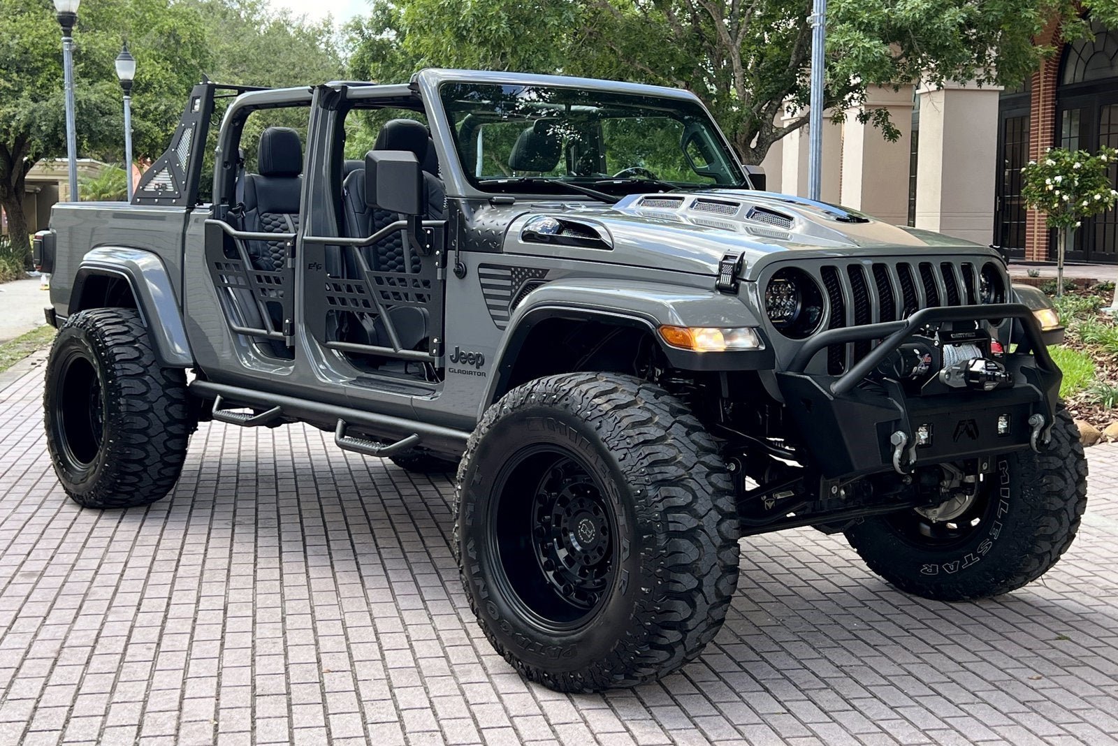 Used 2021 Jeep Gladiator Sport AWD/4WD image 3