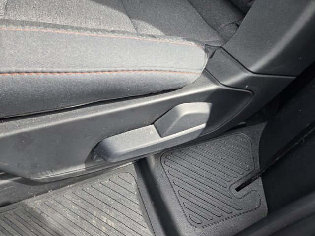 Certified 2025 Ford Explorer Active AWD/4WD image 32