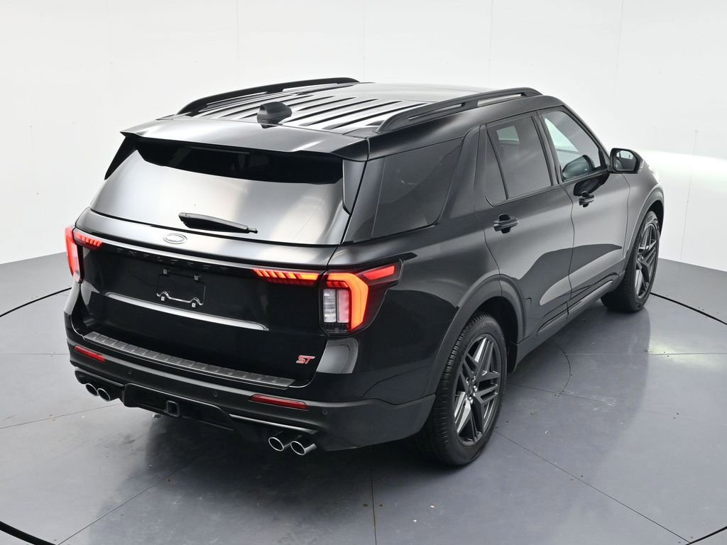Used 2025 Ford Explorer ST w/ Sun And Sound Package AWD/4WD image 39