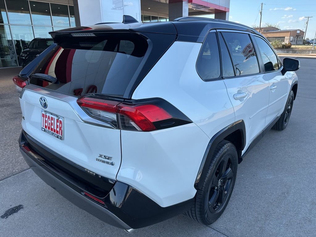 Used 2020 Toyota RAV4 XSE image 7