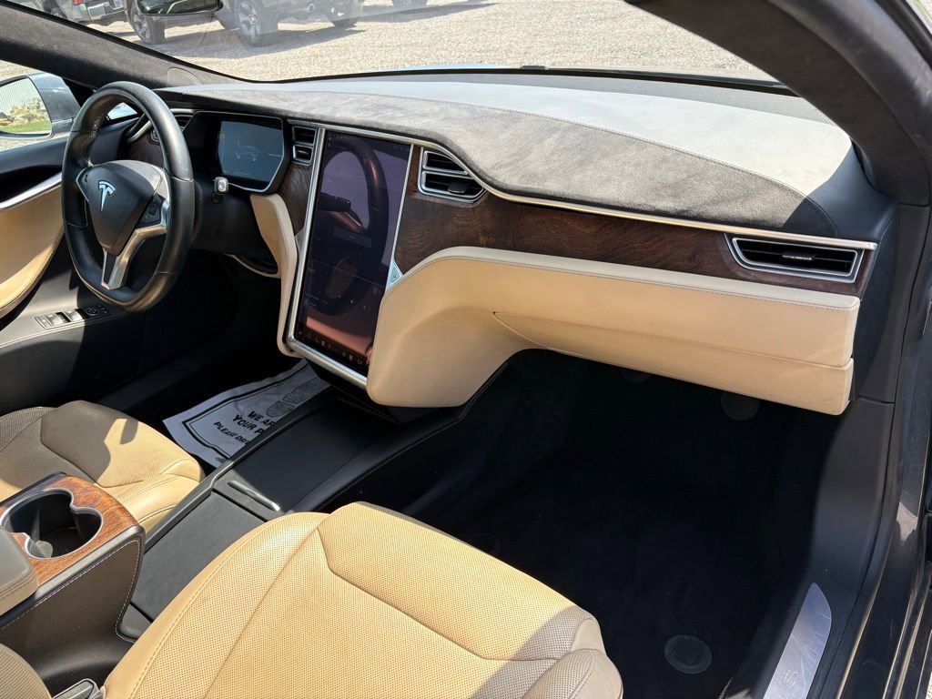 Used 2017 Tesla Model S 60D AWD/4WD image 17