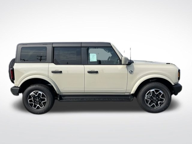 New 2026 Ford Bronco Outer Banks AWD/4WD image 12