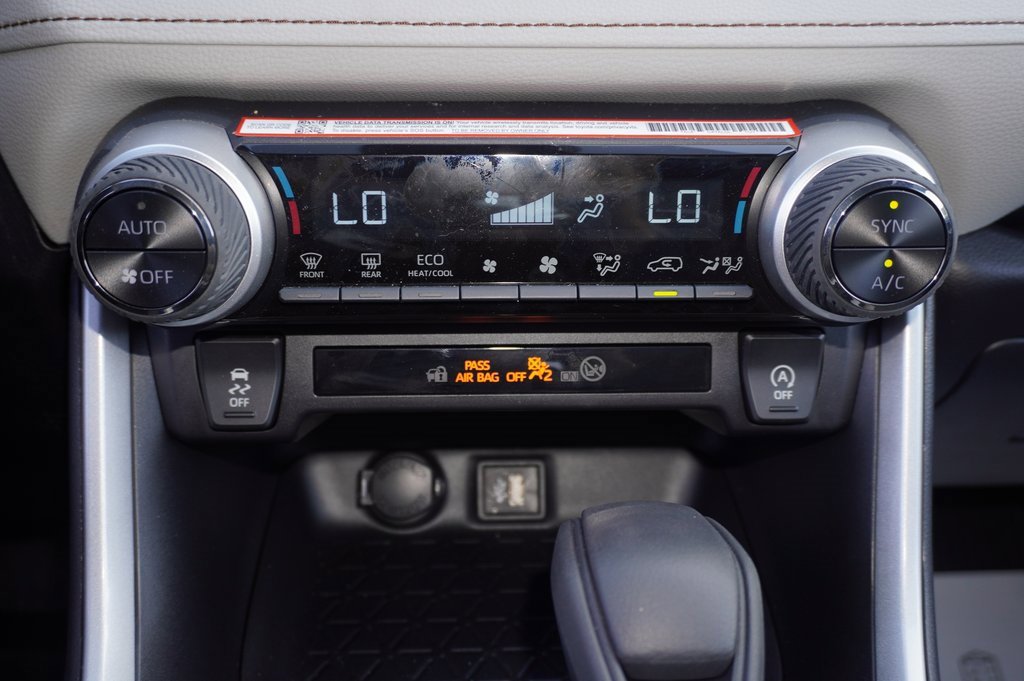 New 2025 Toyota RAV4 XLE image 15