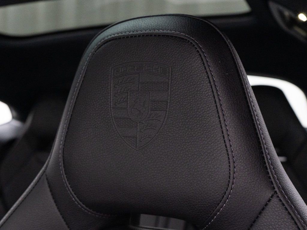 Used 2024 Porsche Panamera 4 image 17