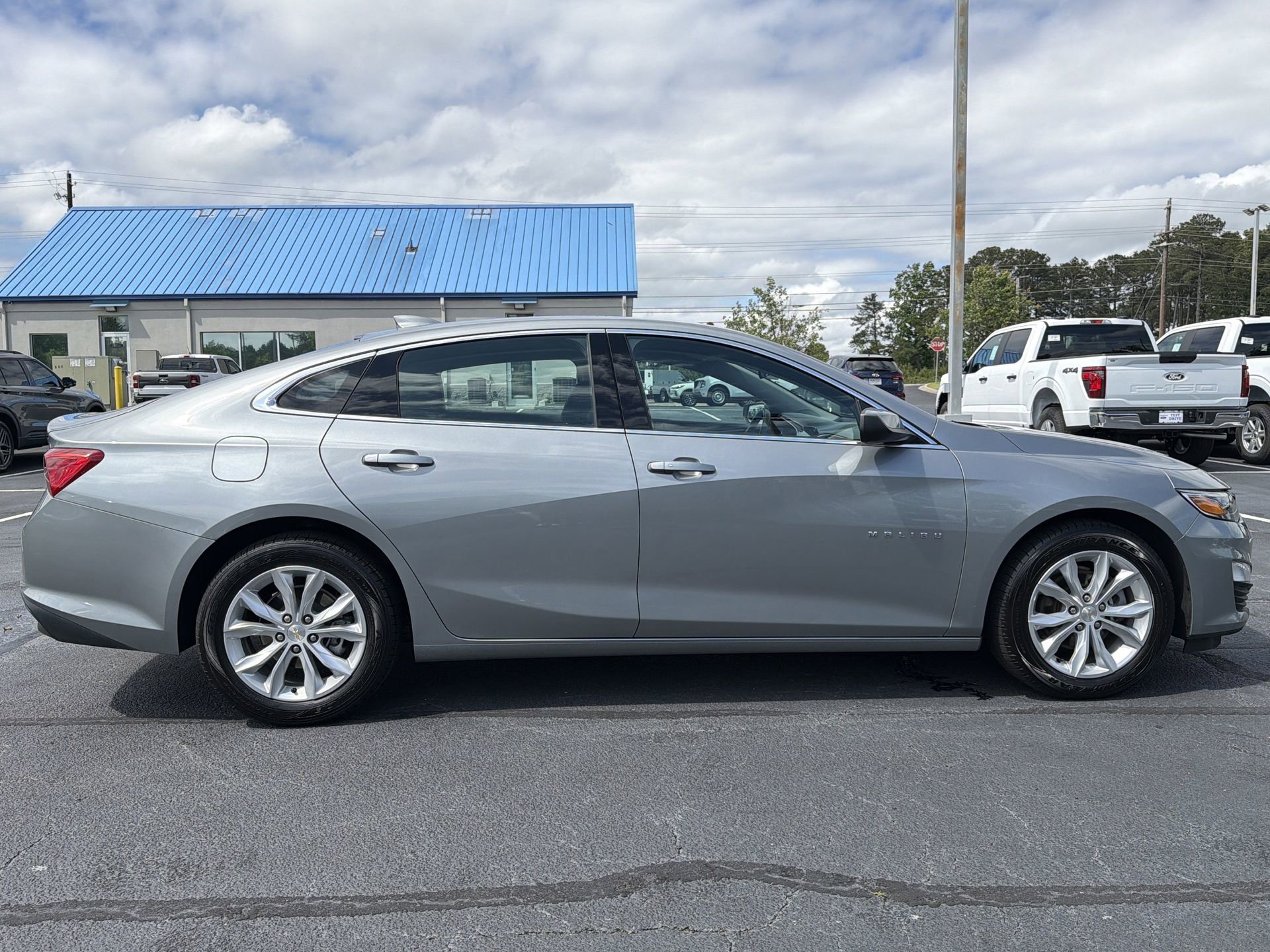 Used 2024 Chevrolet Malibu LT FWD image 29