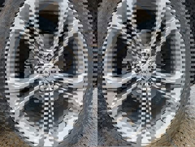 Used 2020 Dodge Challenger R/T RWD image 7