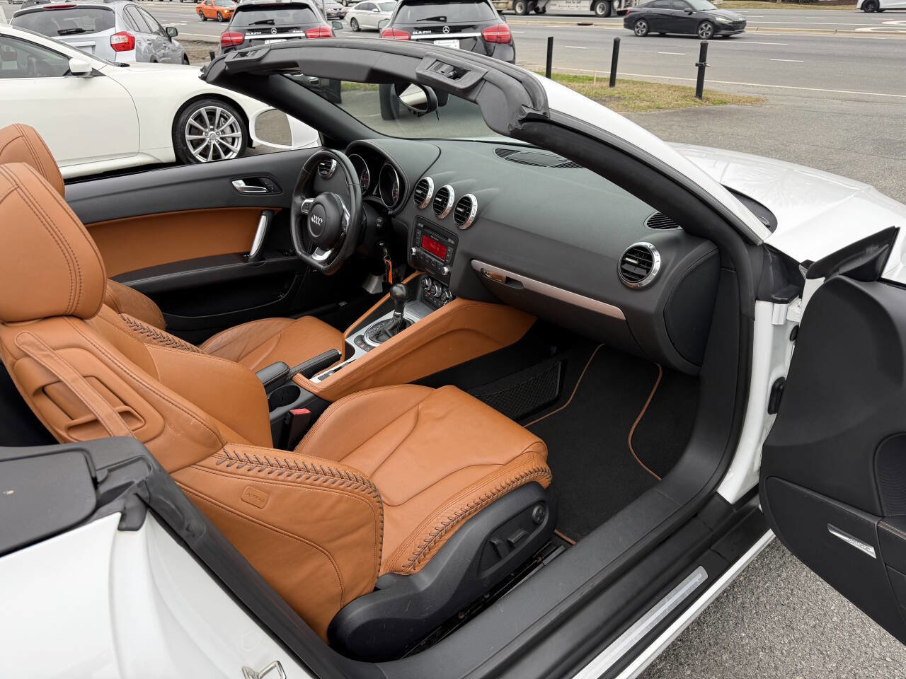 Used 2008 Audi TT 2.0T image 12