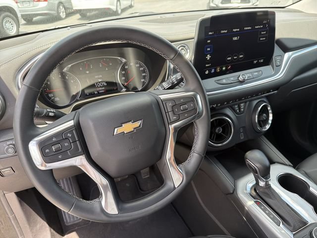 Certified 2024 Chevrolet Blazer LT FWD image 17