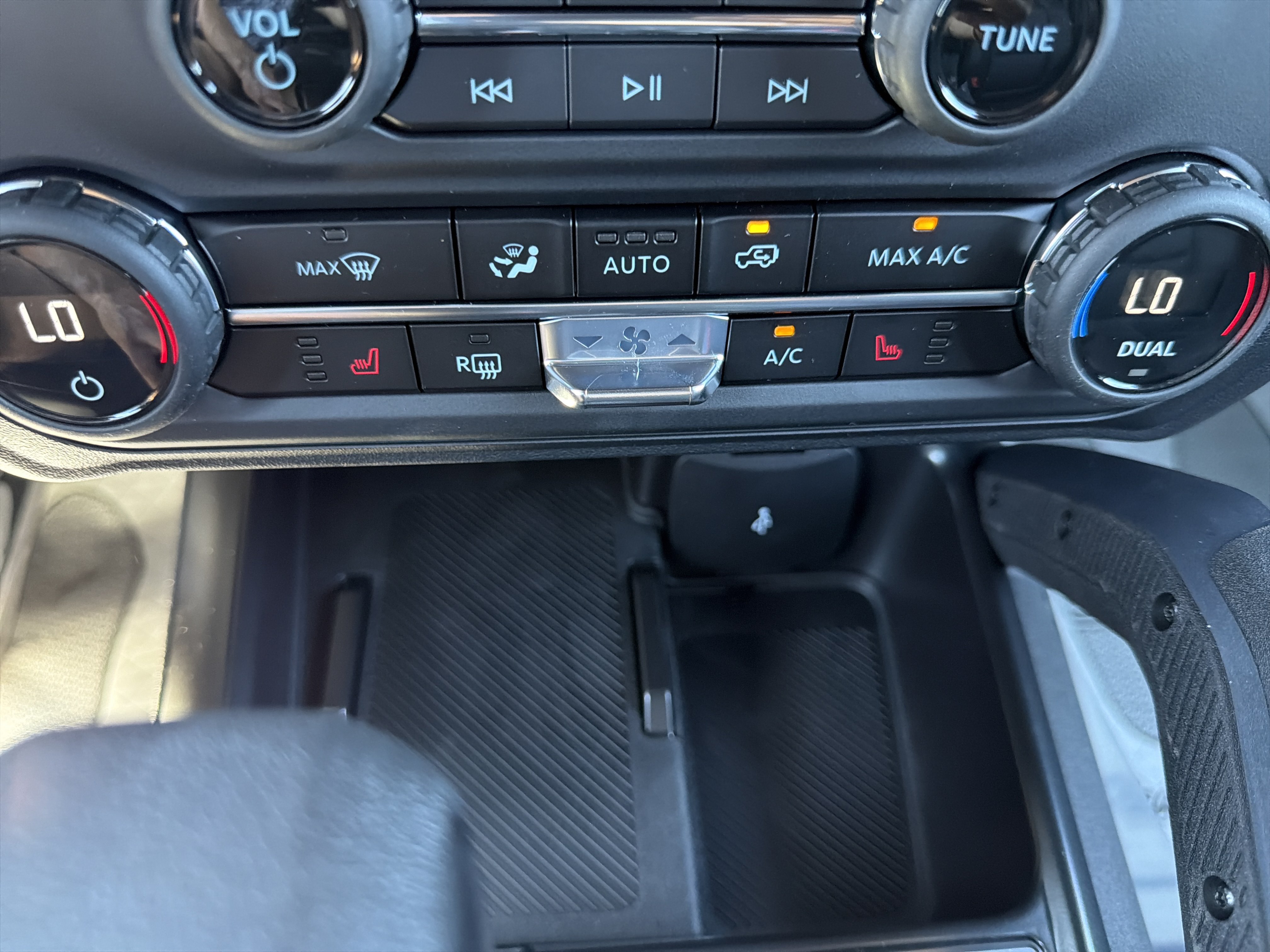 New 2026 Ford Bronco Big Bend w/ Black Diamond Package AWD/4WD image 28