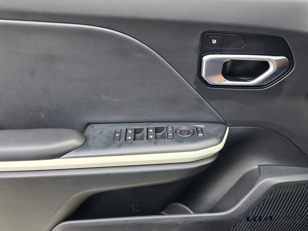 Certified 2025 Kia K4 EX FWD image 25