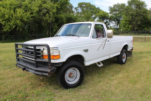 Used 1996 Ford F250 4x4 Regular Cab image 1
